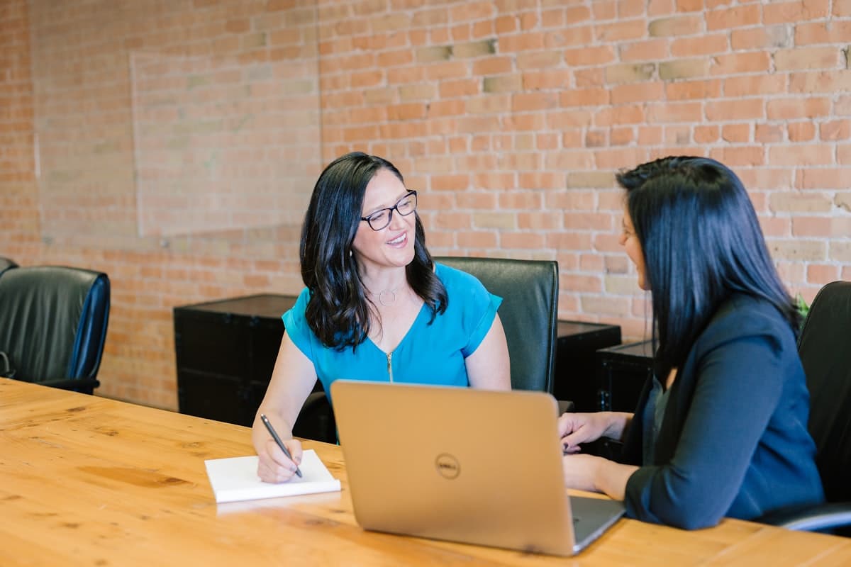 Women professionals in leadership collaboration